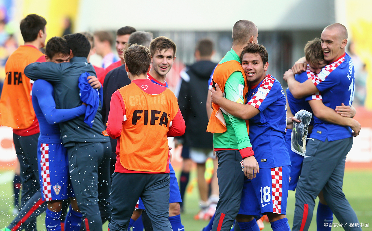 切尔西与奥林匹亚科斯对决，争取胜利晋级的简单介绍