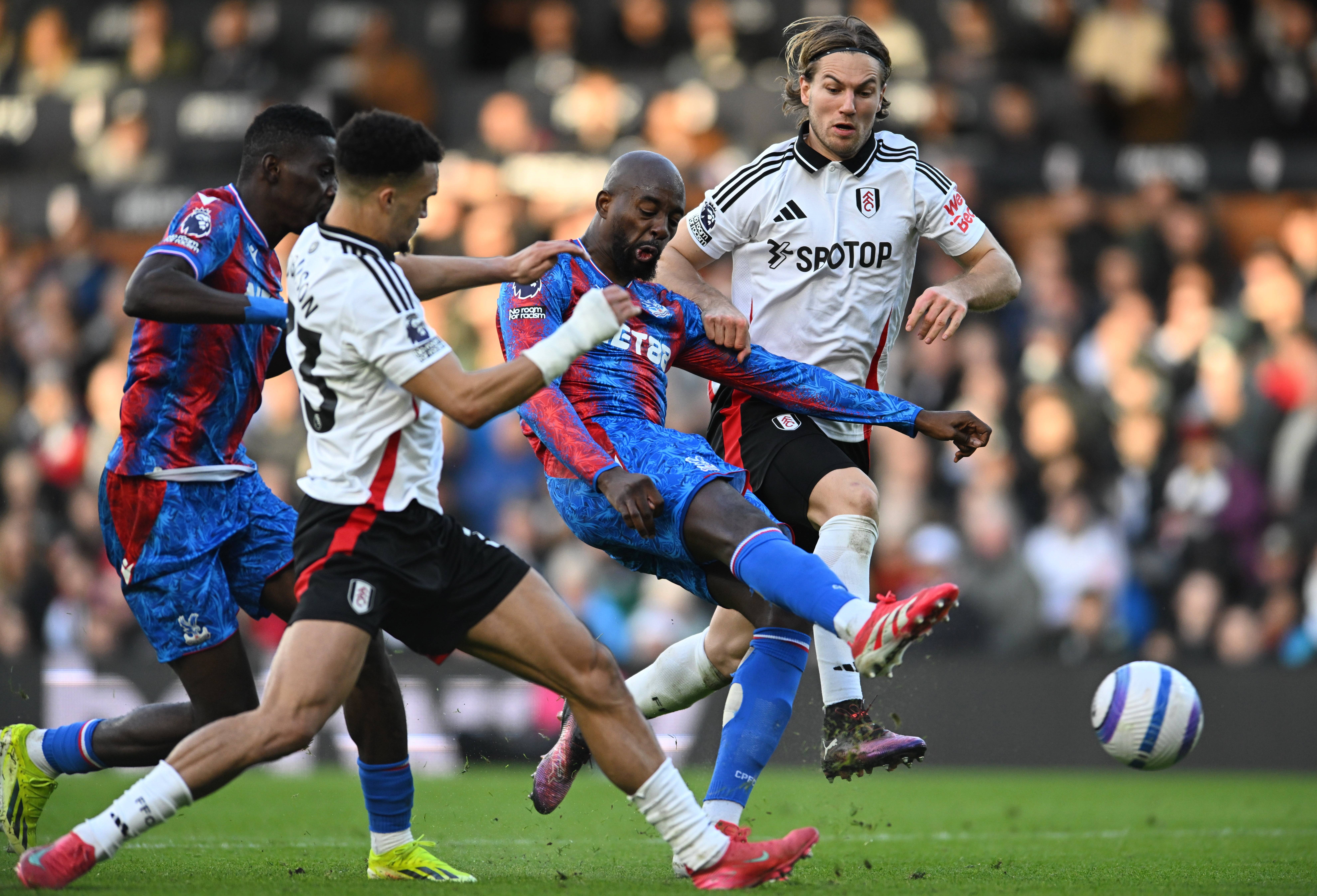 水晶宫新援入选国家队，备战国际比赛的简单介绍