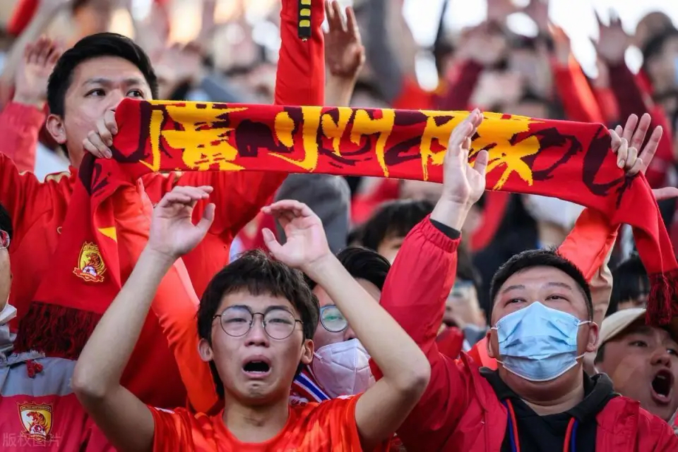 广州队球员发挥火热,奏响胜利乐章的简单介绍 广州队球员发挥火热,奏响胜利乐章的简单介绍