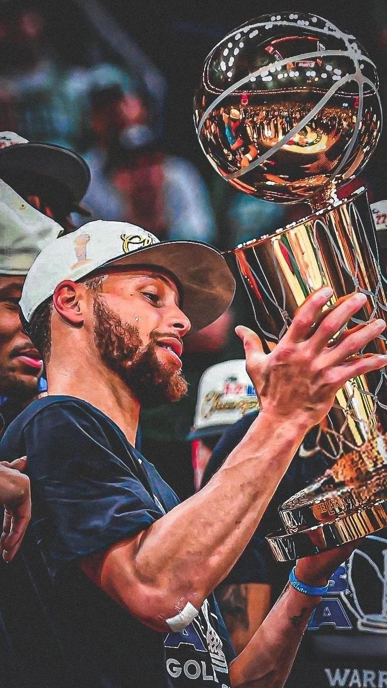 NBA球员技术精湛,被誉为球队核心 NBA球员技术精湛,被誉为球队核心