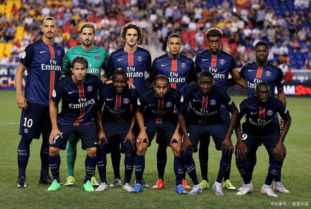 包含巴黎圣日耳曼逆转胜利，士气大增的词条