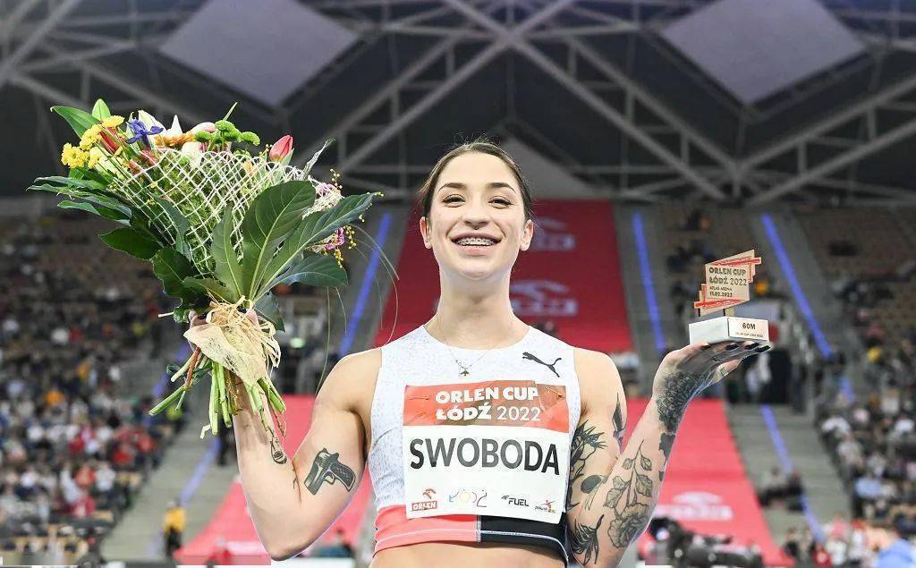 南非女队实力悍然击败波兰队