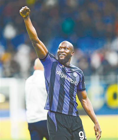 尤文主场胜出，成功晋级半决赛