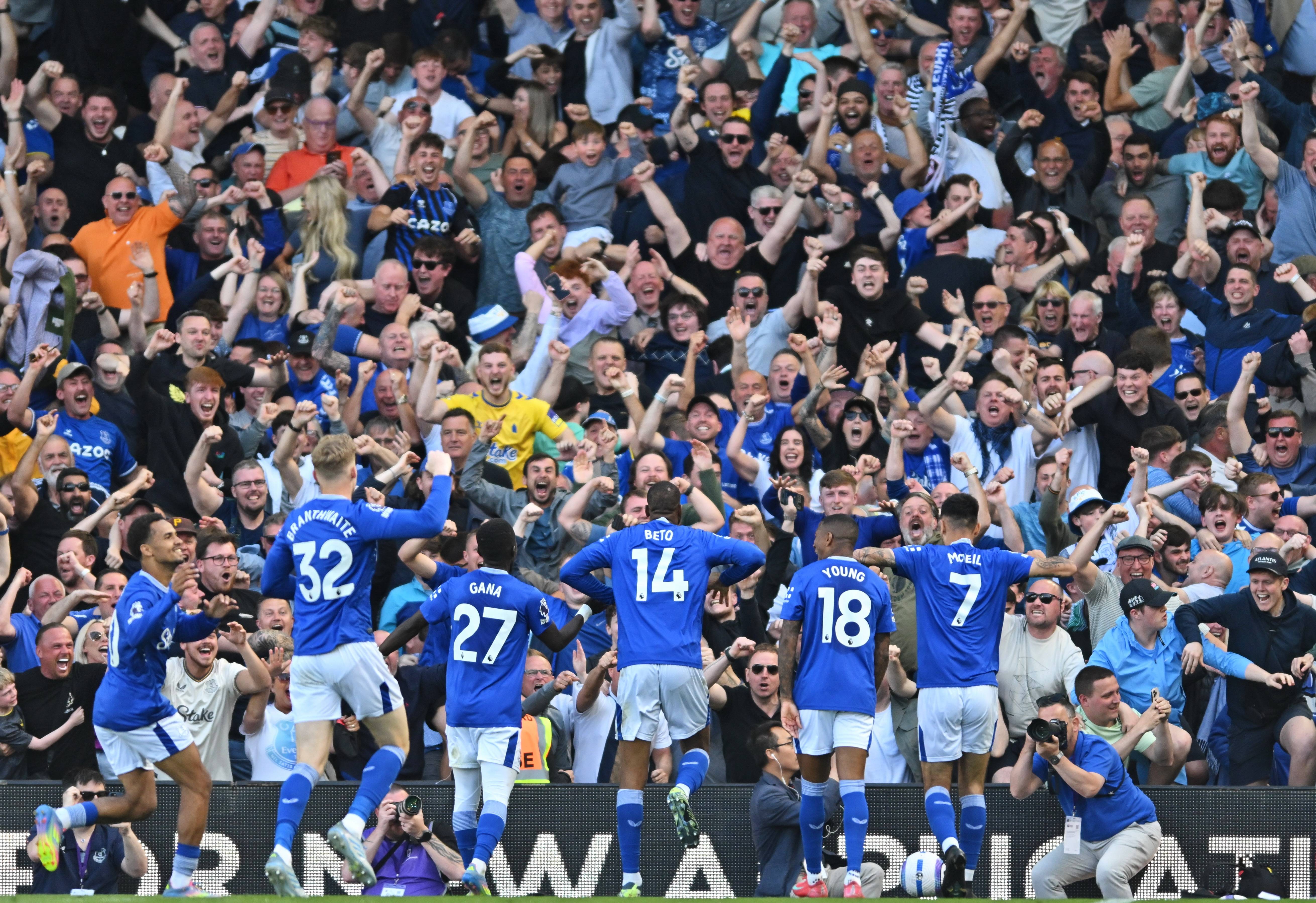 富勒姆主场力克埃弗顿,豪取三分的简单介绍 富勒姆主场力克埃弗顿,豪取三分的简单介绍