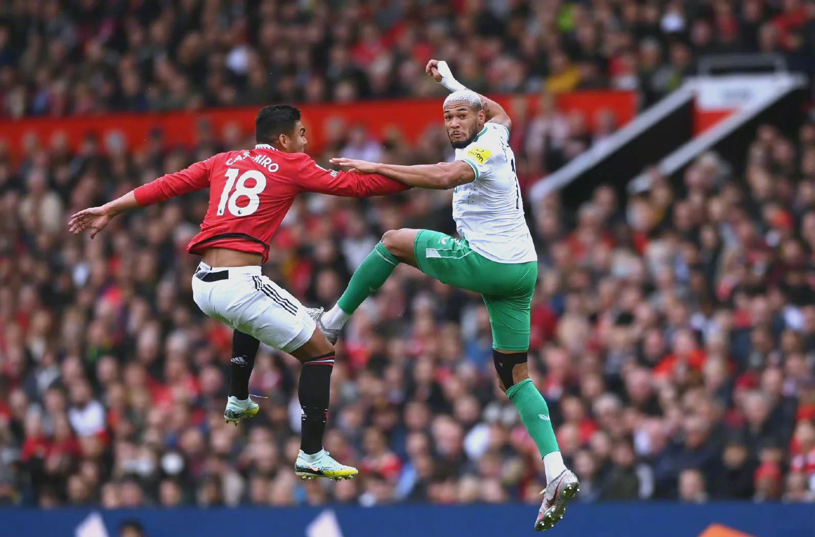 关于中超焦点战：C罗vs巴萨，击败引发关键一战的信息