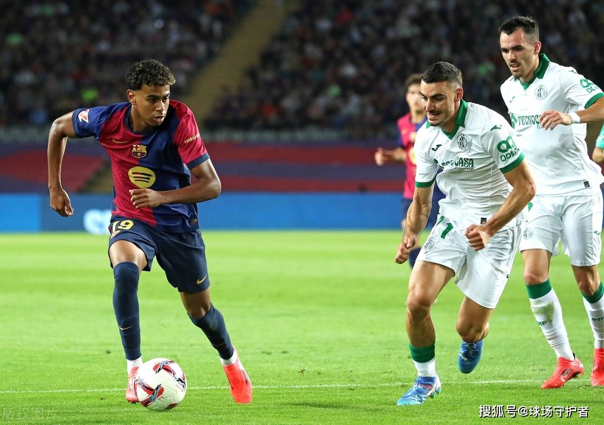 拜仁慕尼黑对战瓦伦西亚先手举足轻重前无古人后无来者的简单介绍