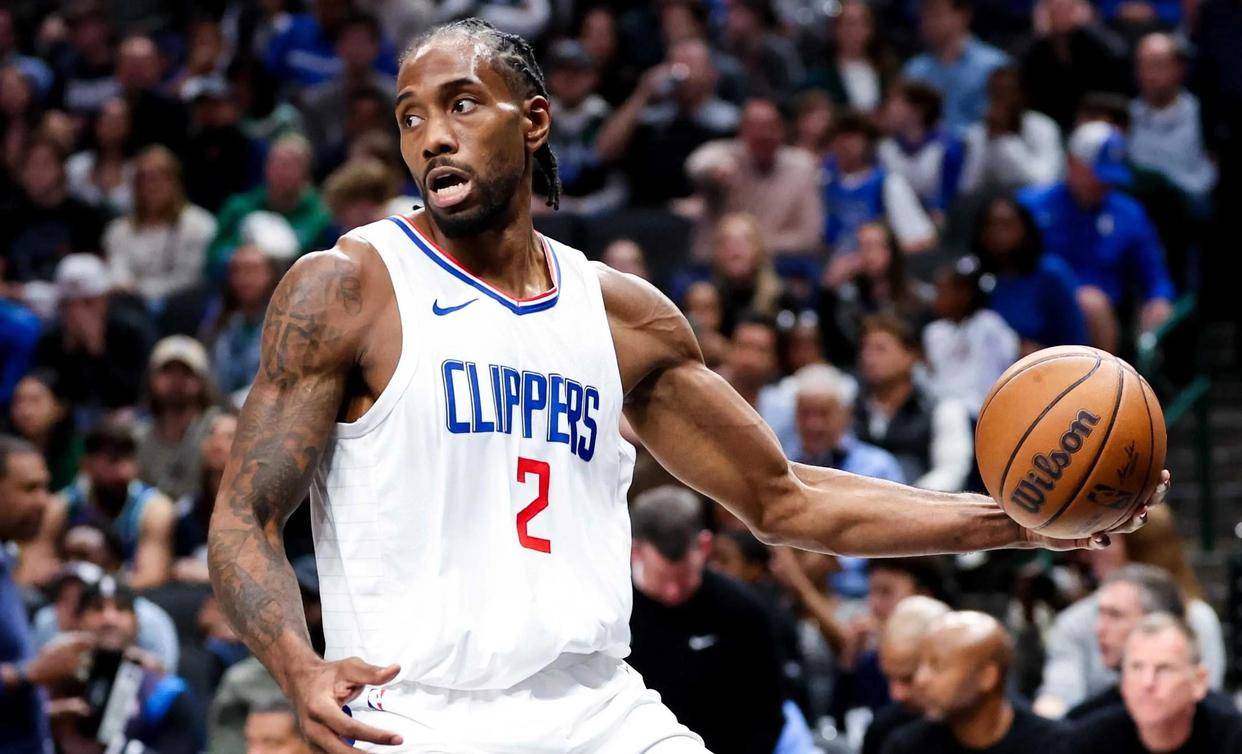 快船客场逆转掘金，莱纳德砍下30分