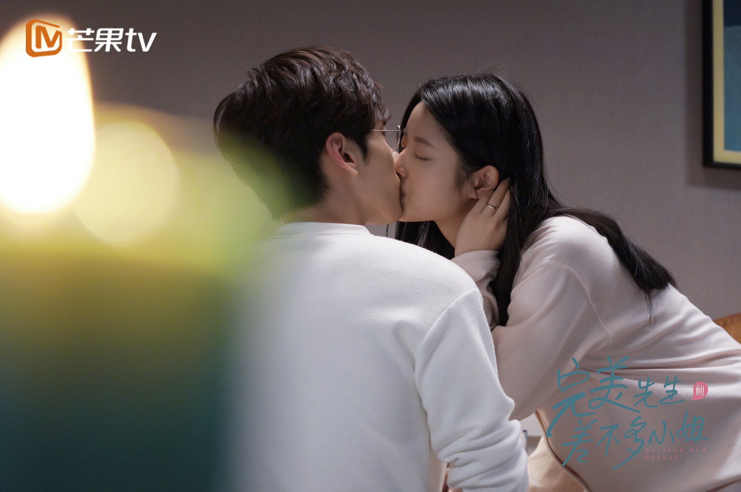 生死战与欧冠之巅，威尔士的坚韧与李刚仁的闪耀