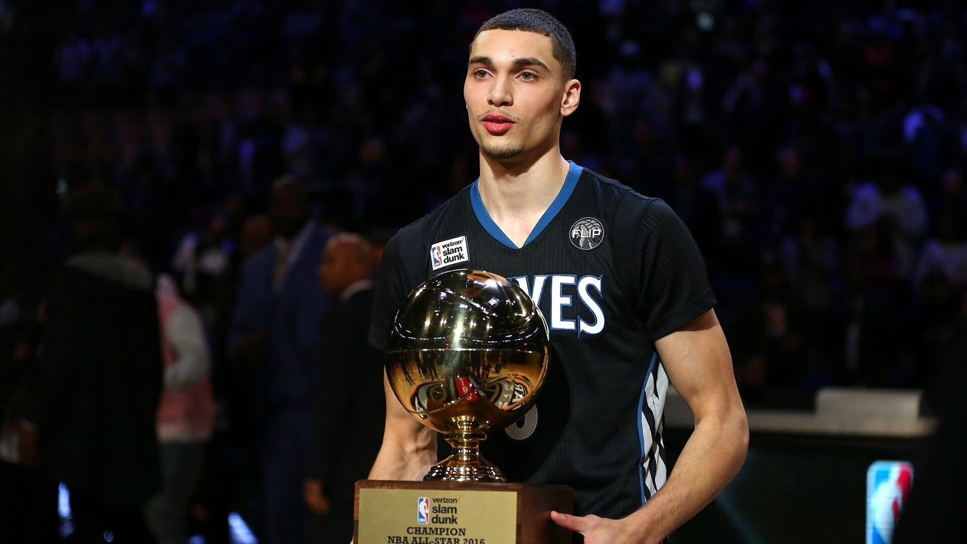 龙城夜雨淬剑锋，广厦奥运周期关键战一波流带走鹈鹕